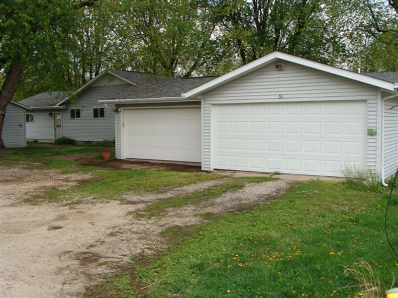 Property photo 13 - Personal Property Auction - Hit & Miss Engines, 8ft. Trailer, Zero Turn Mower, Boat, Antiques